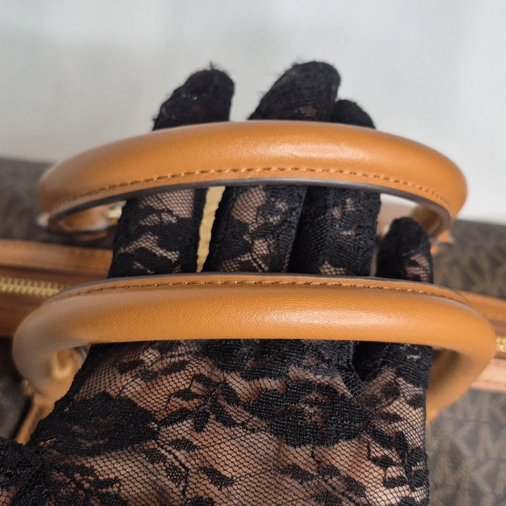 Michael Kors nwt elegant